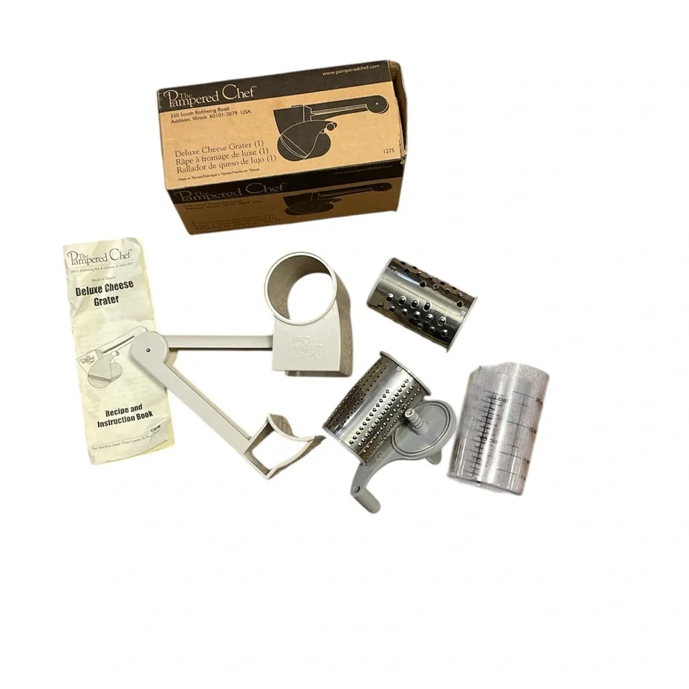 Pampered Chef Deluxe Cheese Grater #1275 - Picture 2 of 2